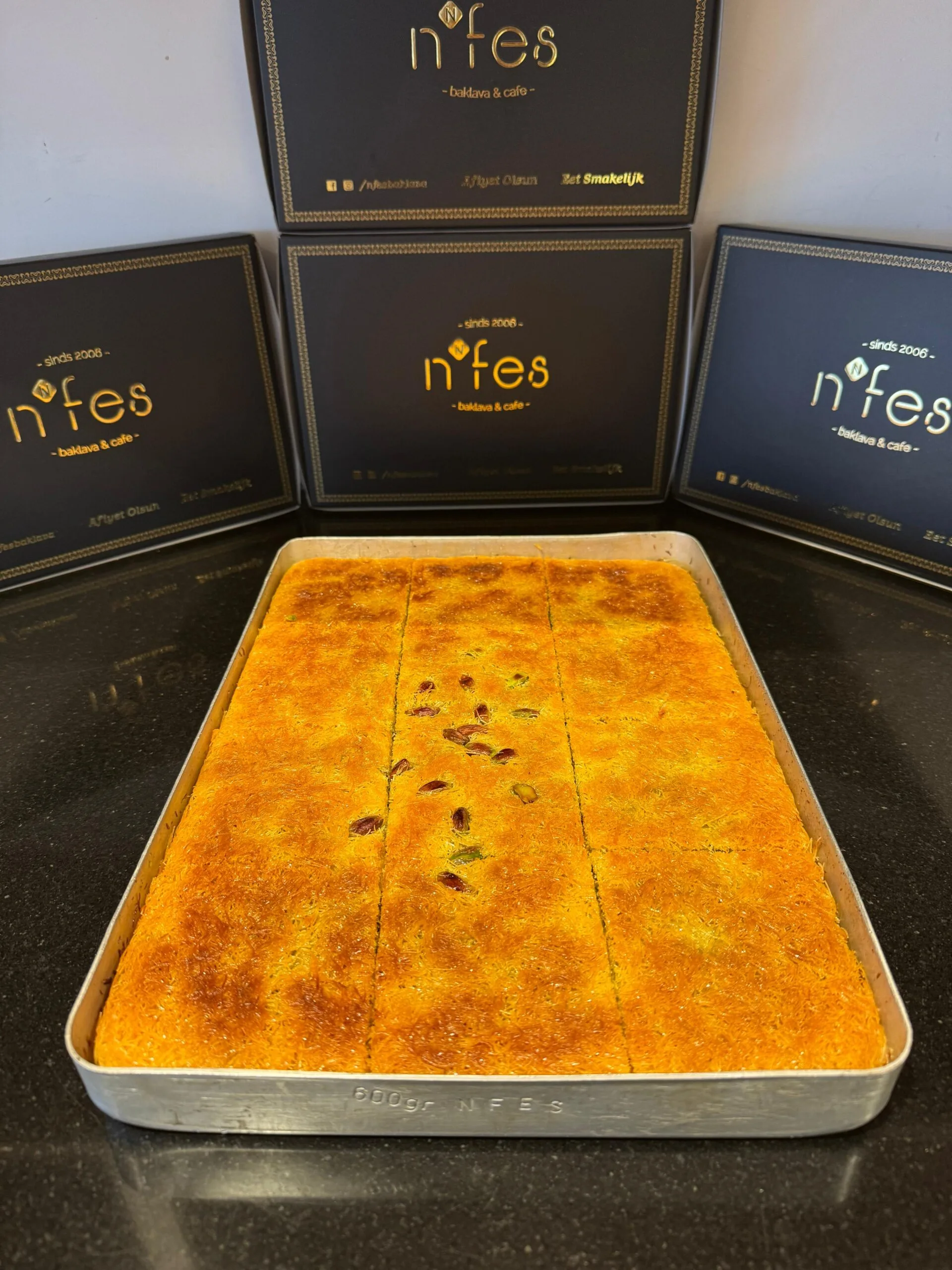 Kadayıf - Engelenhaar met gemalen pistachenoten