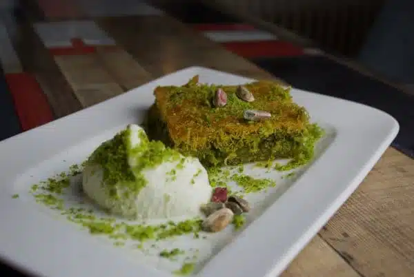 Kadayıf Speciaal - Met toevoeging van Maras- ijs