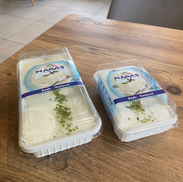 kleinhandel Klusjesman Bevoorrecht Maraş Dondurma - Maras ijs (aanbevolen i.c.m. Baklava) - Nfes - Baklava &  Café